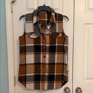 Plaid Sleeveless Button-Front Vest - Brown/Black/Cream L NWOT flannel
